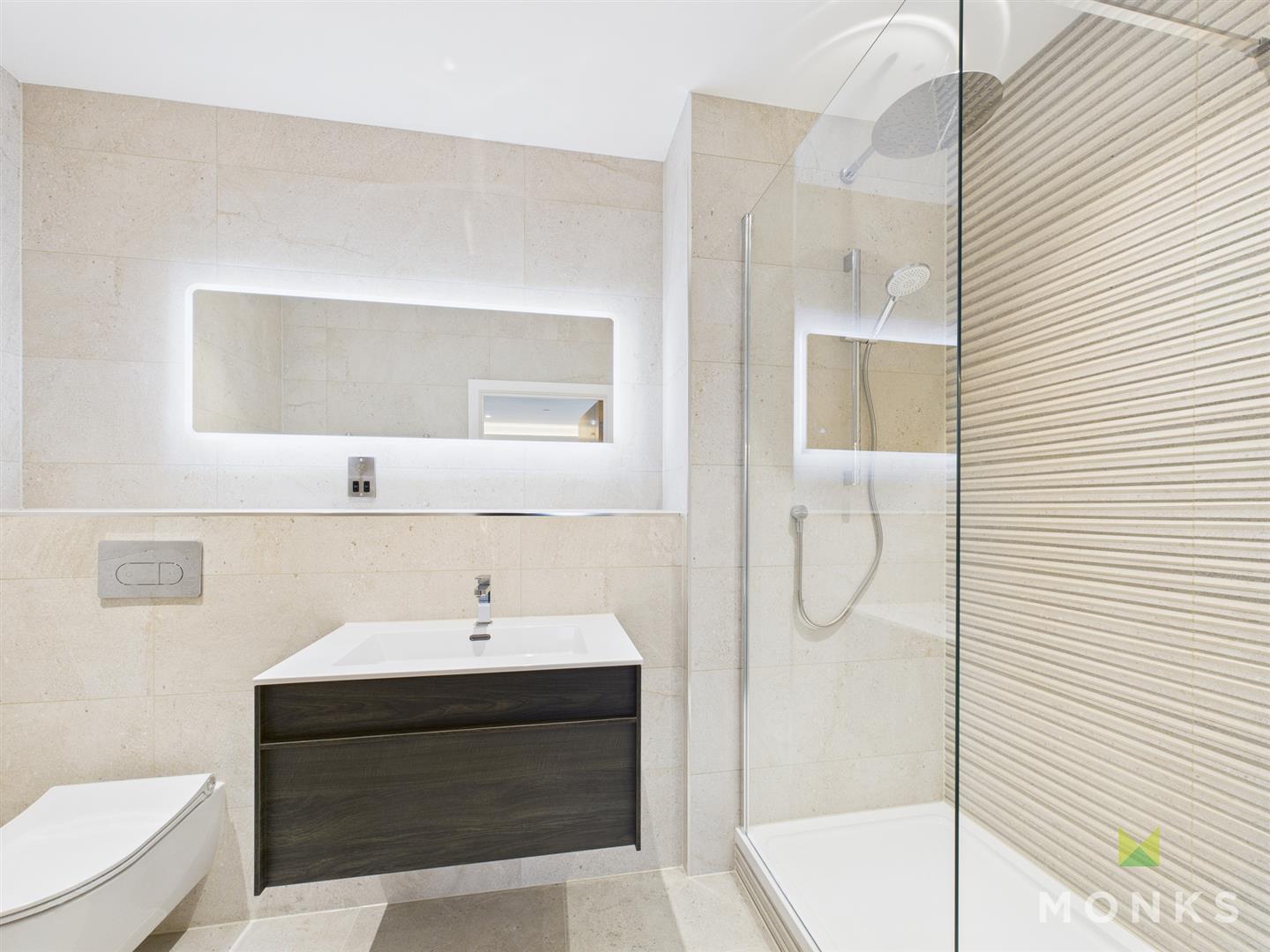 Penthouse 36 Old Coleham Court, Shrewsbury, SY3 7BS For Sale